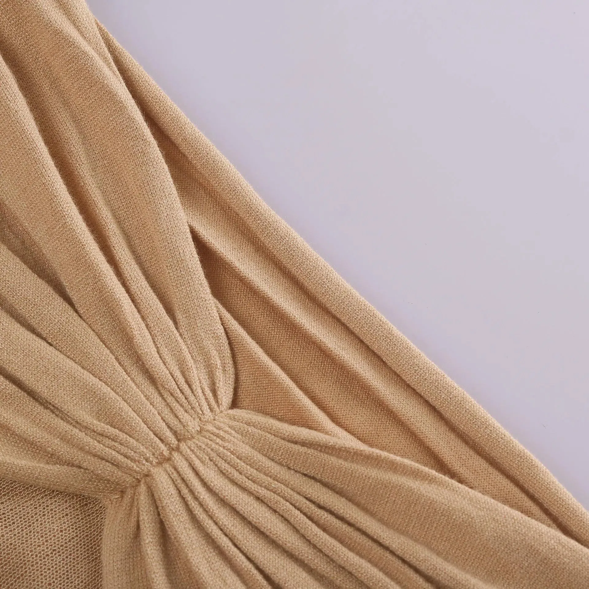 Esmé – Sleek tube design – Mesh bralet top