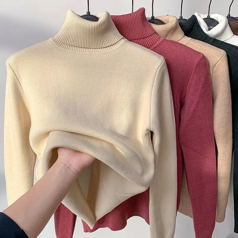 Velvet-Lined Turtleneck Winter Sweater
